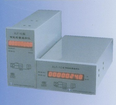 XLF-30型智能流量显示仪